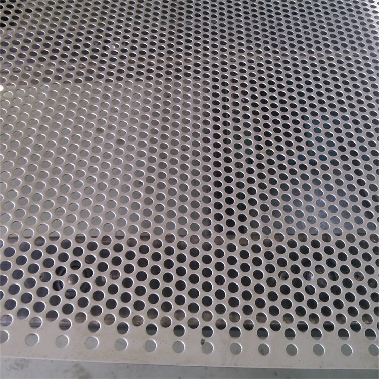 亚奇防滑板隔音铁板冲孔网筛片冲孔网