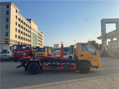 勾臂垃圾車 江淮垃圾車 電動垃圾車 包上牌