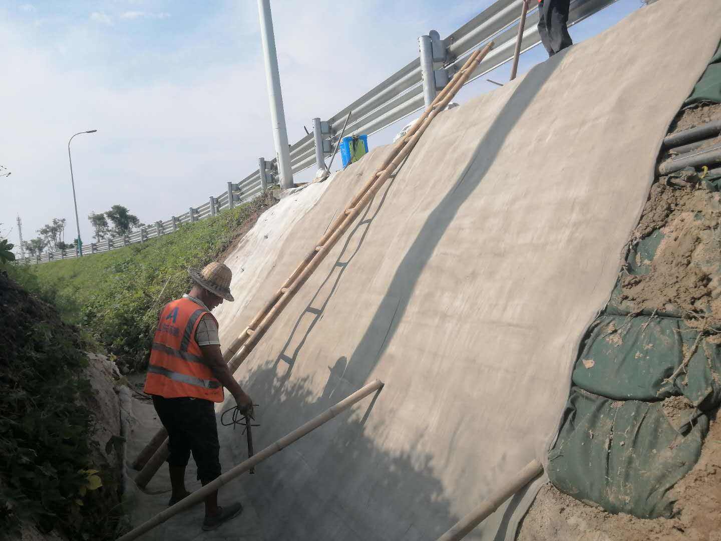 廊坊速干水泥毯生产商 虾池底用水泥毯 养殖场地面水泥毯