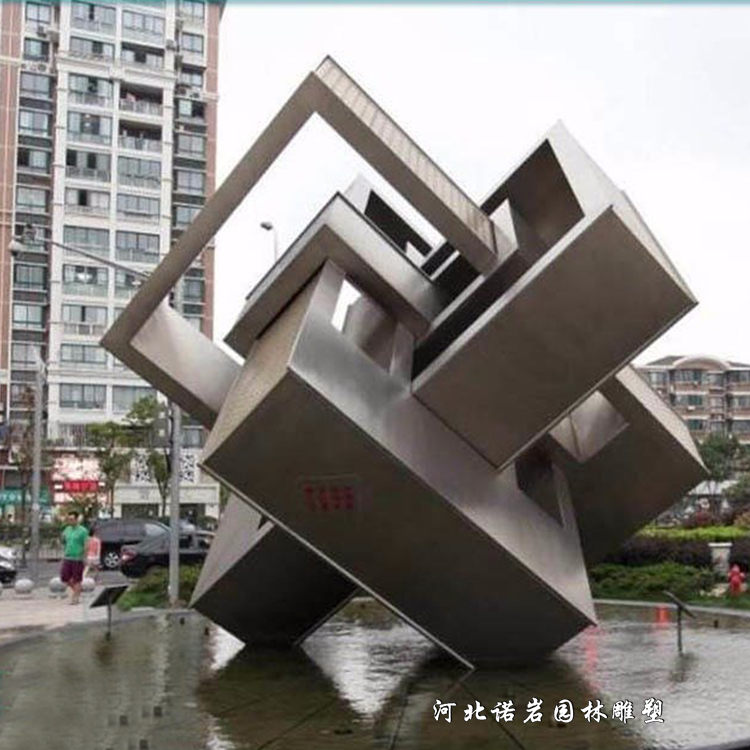 古城灯光大型魔方雕塑诺岩不锈钢雕塑厂