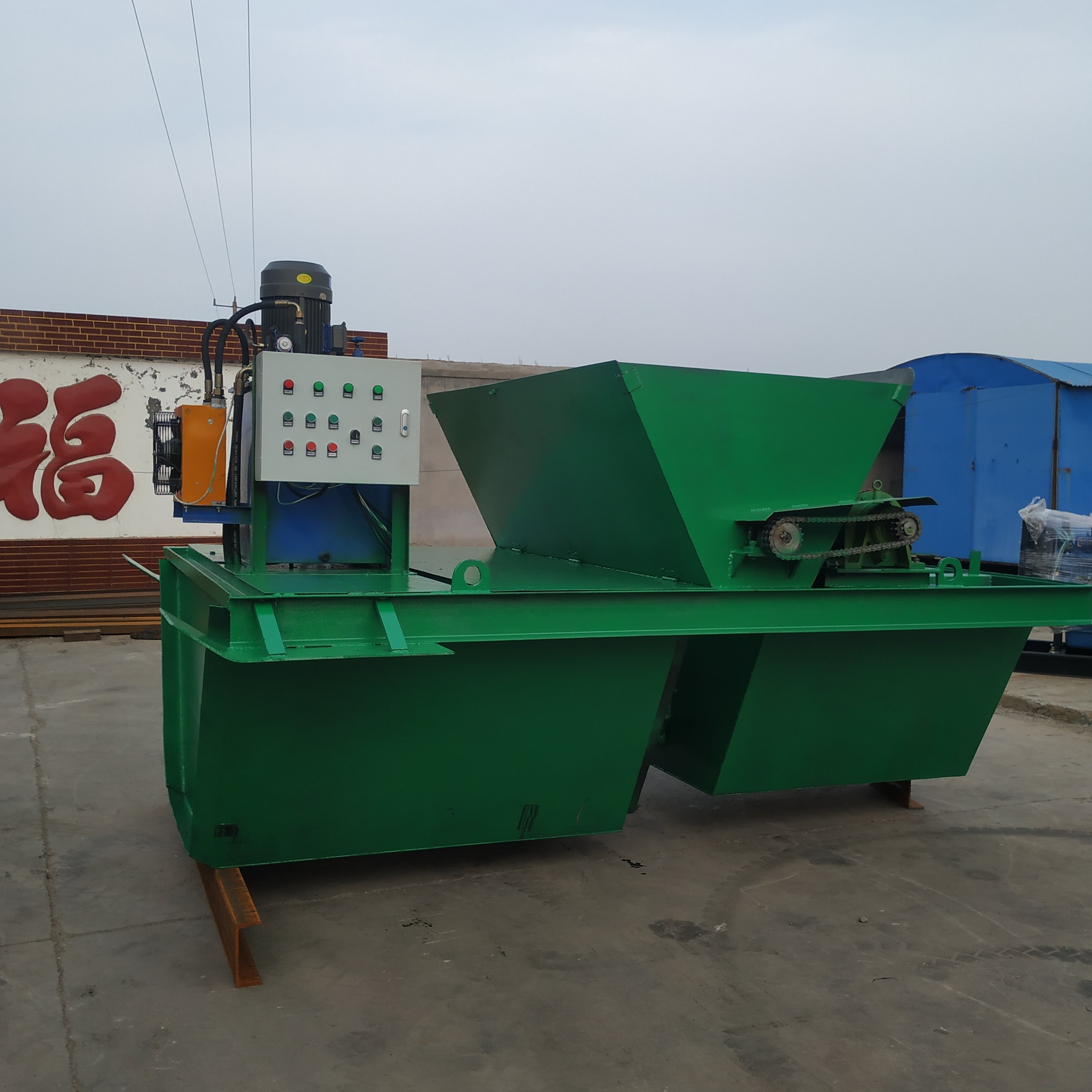 水渠成型机成现浇渠道成型机全自动路沿石机械设备定做各种规格