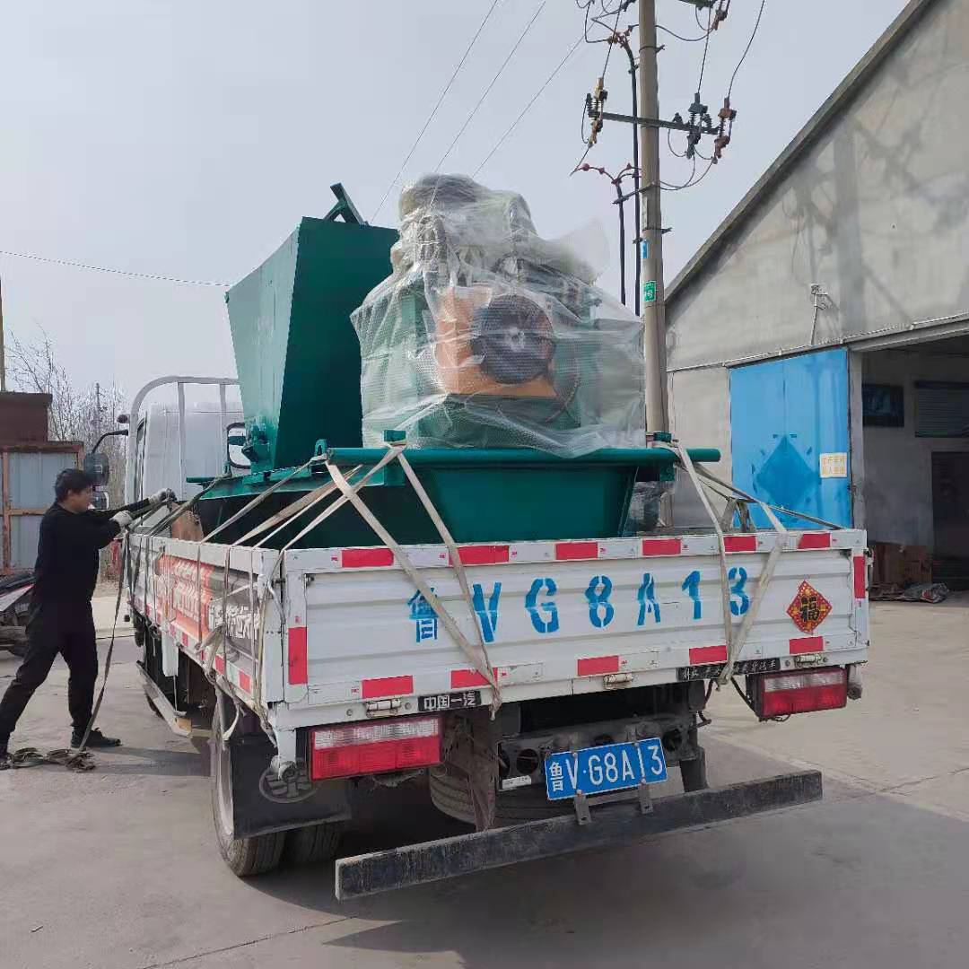 南昌现浇水渠机水沟成型机边坡一次性衬砌机打件快