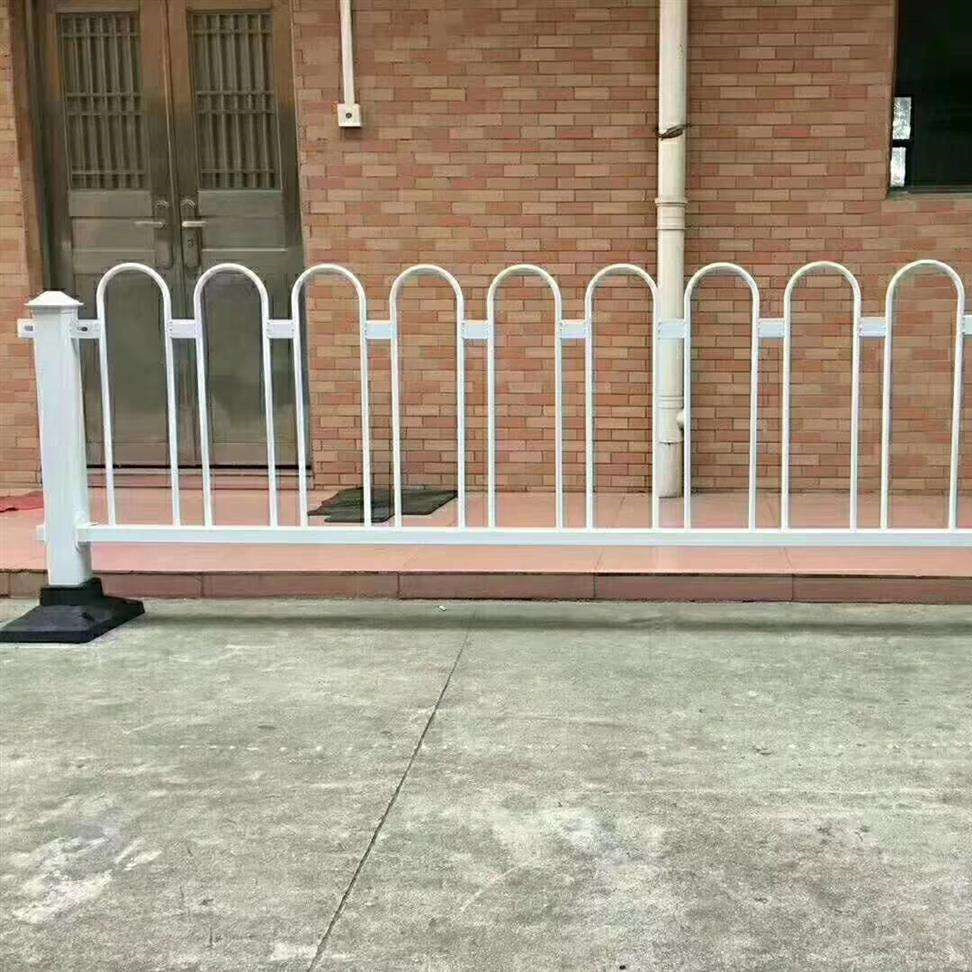 重庆乙型护栏市政交通安全防护栏道路交通京式护栏