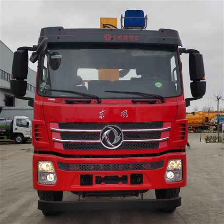 随车吊12吨 上山爬坡拉货随车起重车 后八轮三桥随车吊