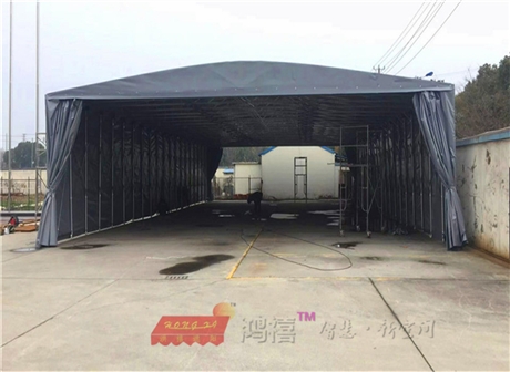 鴻禧伸縮式雨棚搭建 倉(cāng)庫(kù)移動(dòng)雨蓬 寧?？h躍龍鋼結(jié)構(gòu)推拉雨棚