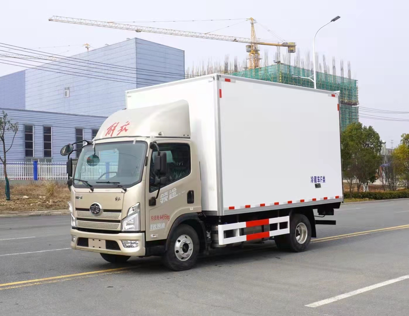 4米2解放领途冷藏车报价一汽解放4米2冷链车蓝牌肉钩冷藏车厂家