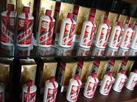 江西回收茅台  茅台酒、红酒、洋酒、冬虫夏草回收礼品附近高价回收茅台酒