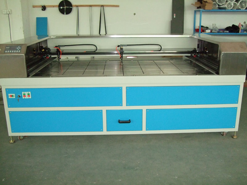 光纤激光切割机价格 电子材料背胶激光打样机