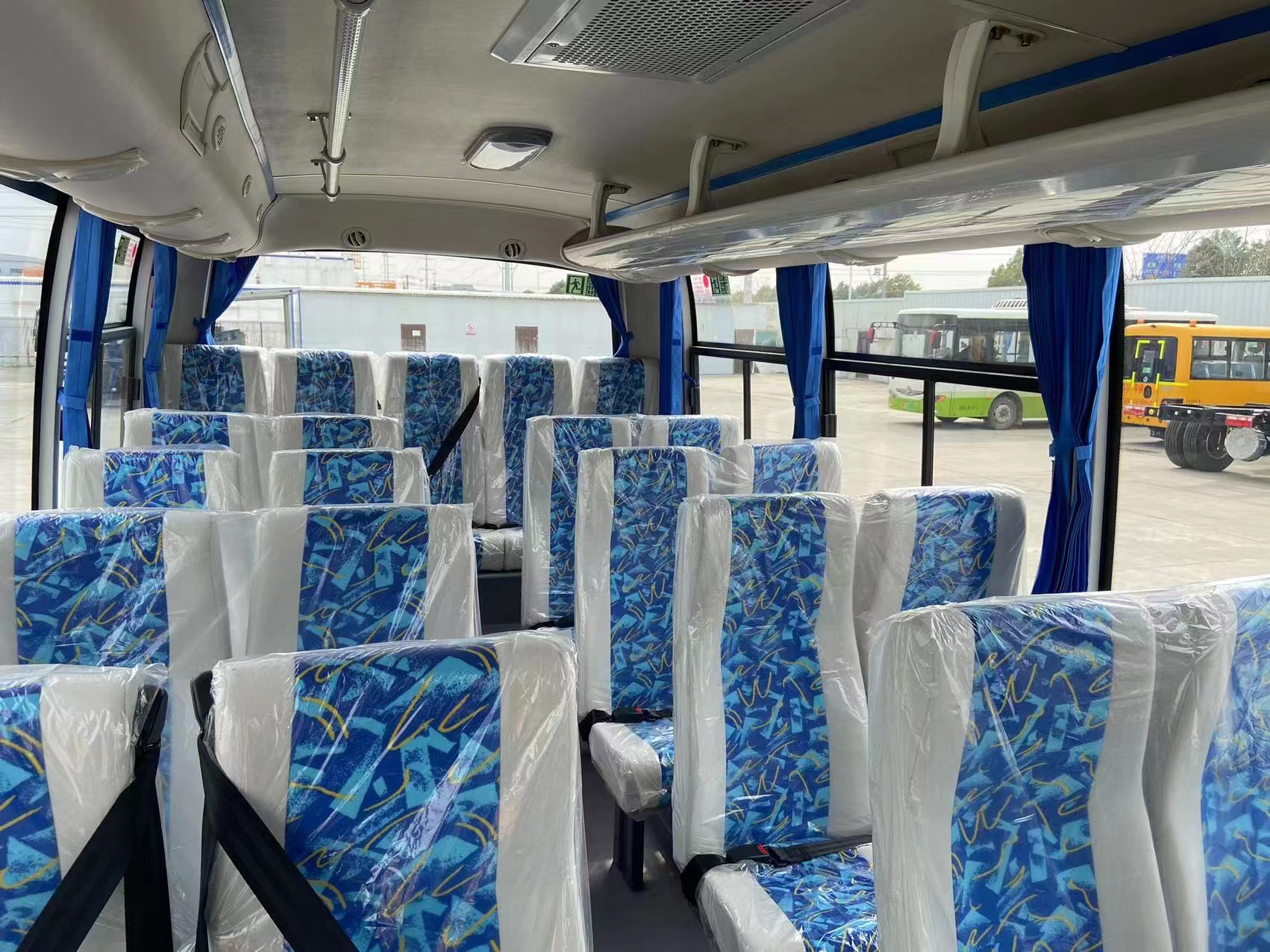 新款东风25座客车国六25座通勤车25座客车价格