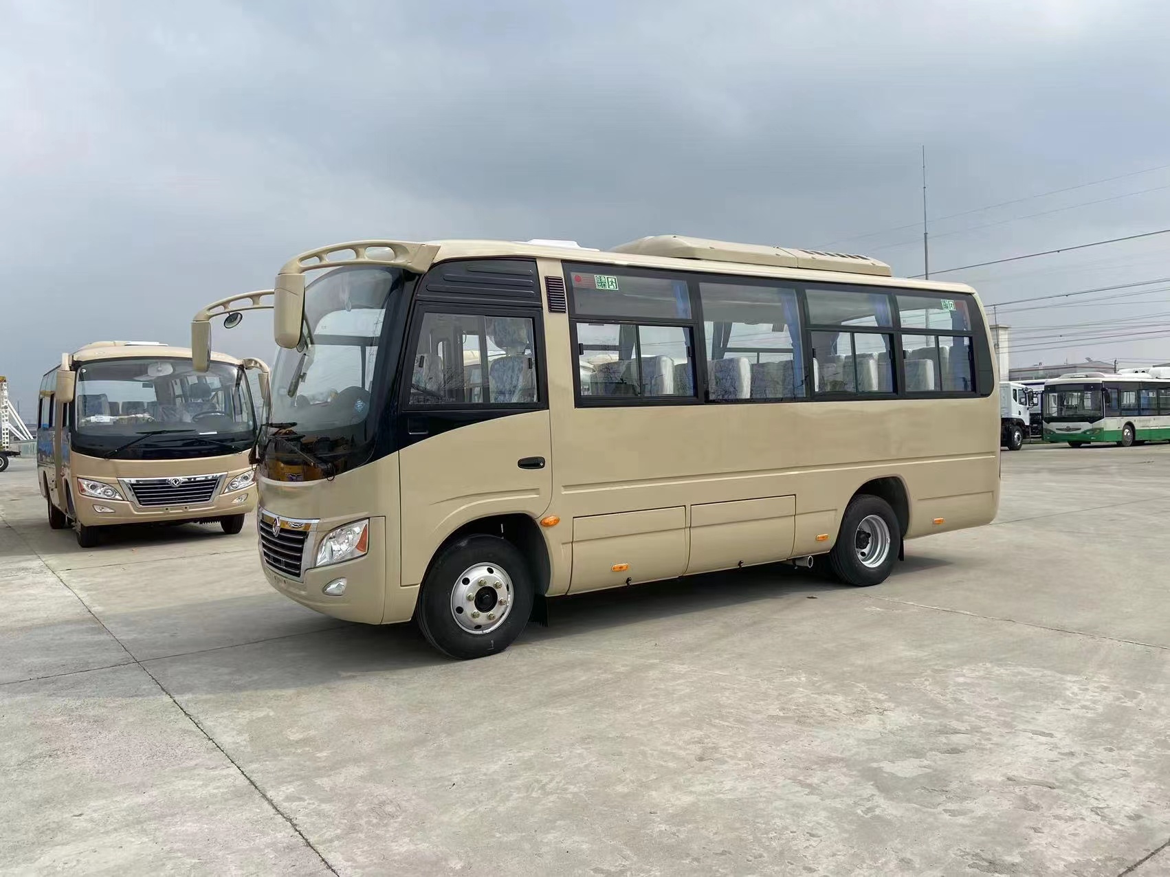 新款东风25座客车国六25座通勤车25座客车价格