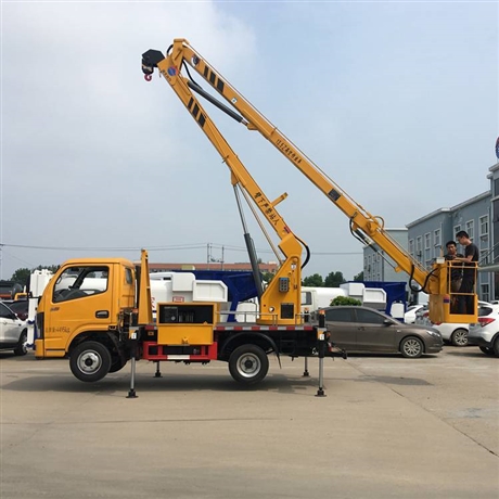 東風(fēng)多利卡 32米高空作業(yè)車 高空廣告安裝車 直臂式重型
