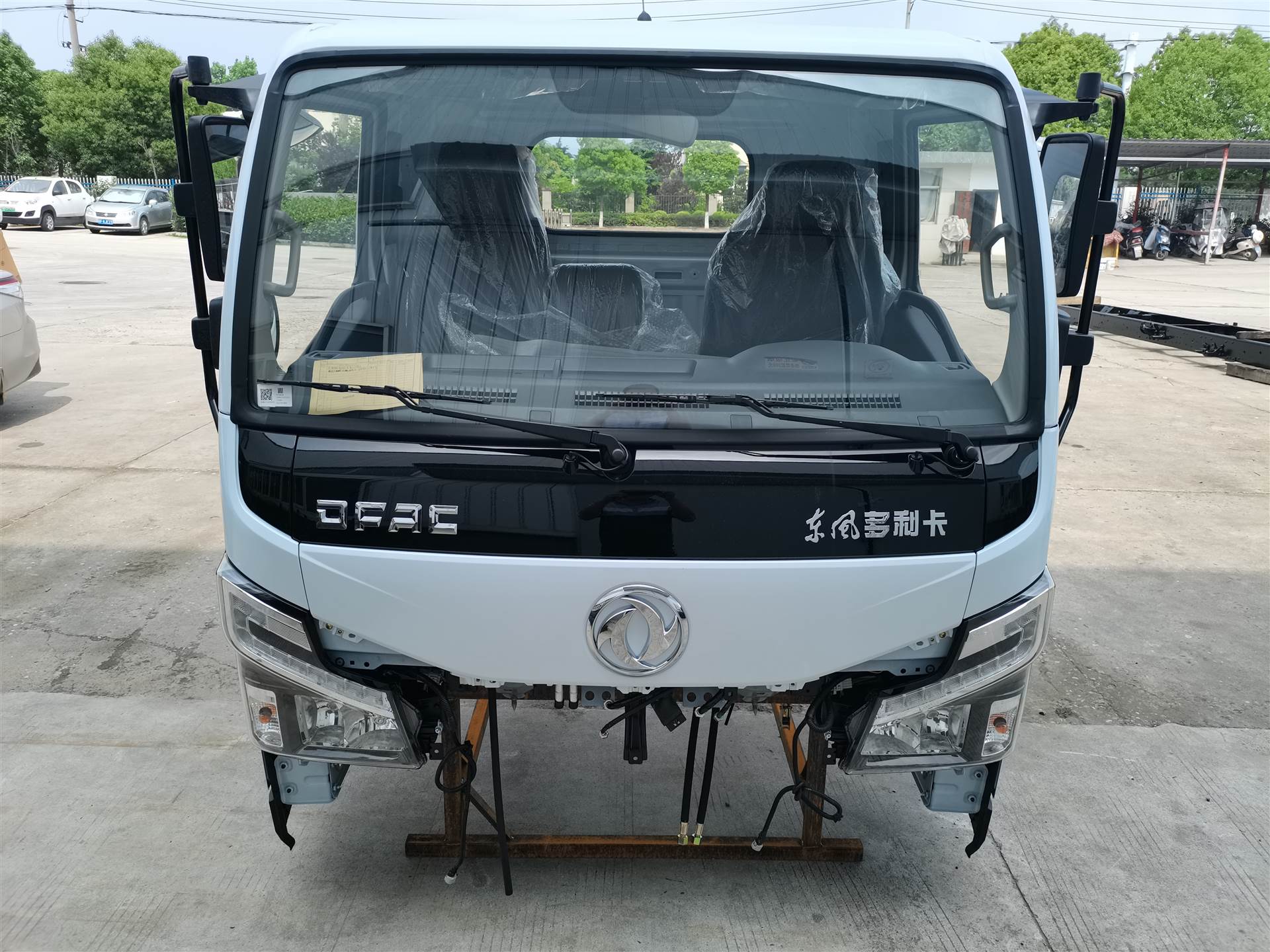 供应东风多利卡d5d6d7d8d9d12驾驶室总成空壳子车壳子配件