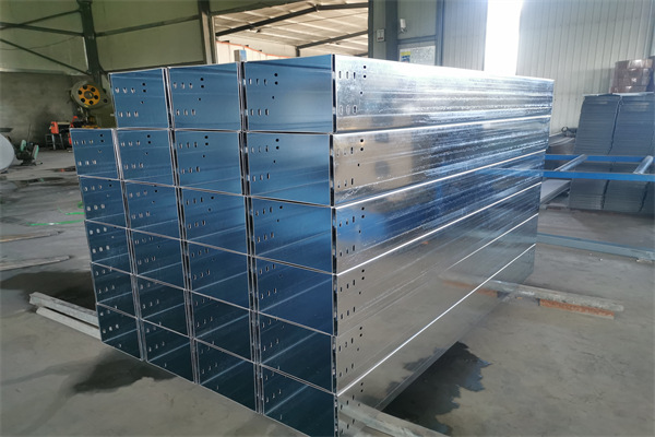 菏泽梯式桥架100100厂家规格全