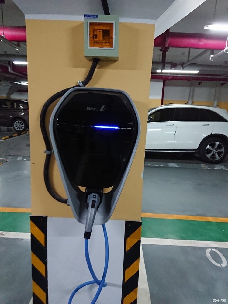 广州市新能源充电桩回收商场立式充电桩处理价位二手充电桩收购电话