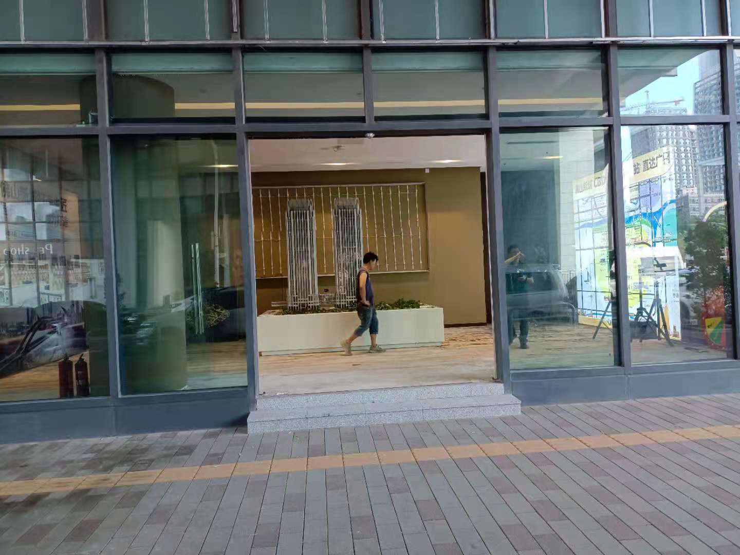 花都电子玻璃门花都自动玻璃门花都电动感应门