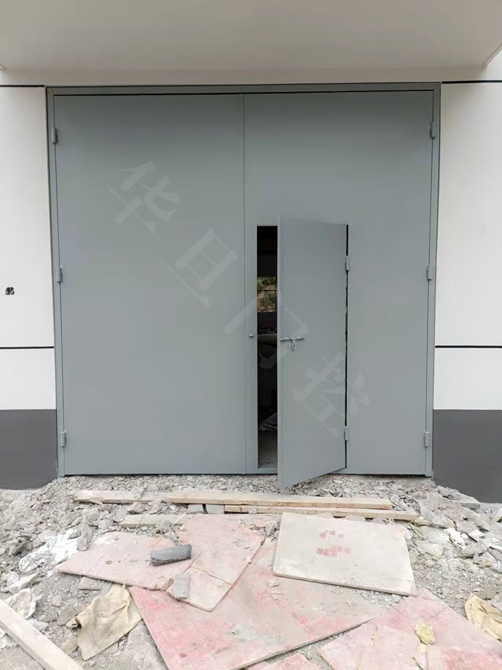 安徽华旦02j6111农化厂车间钢制平开门规格齐全