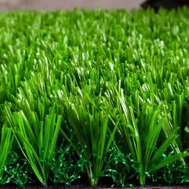 仿真草坪地毯 户外铺垫围挡足球场 幼儿园人工假草塑料草皮 