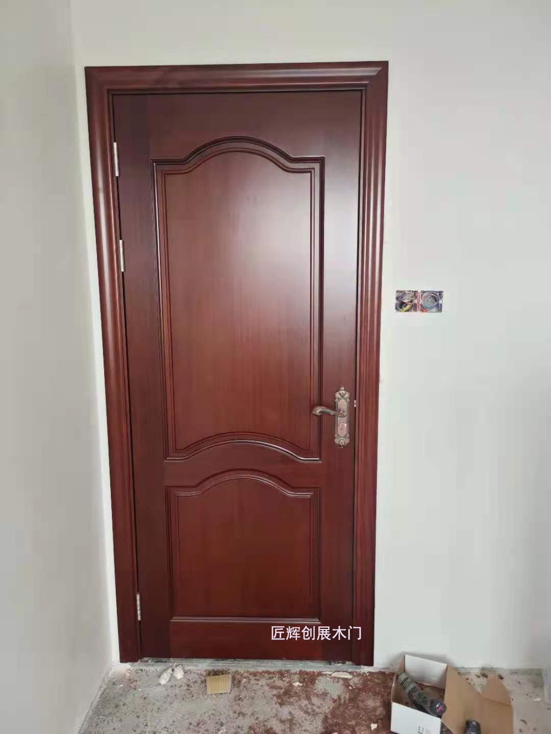 佛山木门厂红樱桃原木门樱桃木实木门卧室门实木门