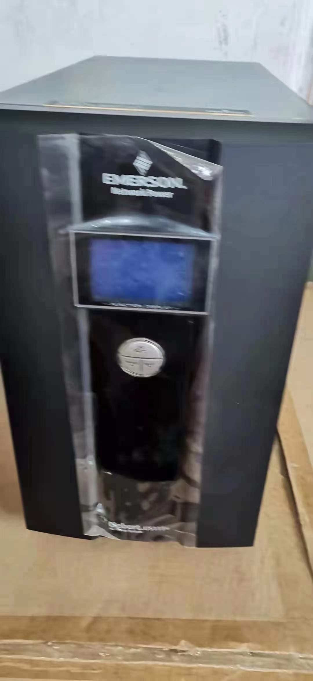 Ĭ US11TPLUS-0030LʽUPSϵԴ3000VA/2400W
