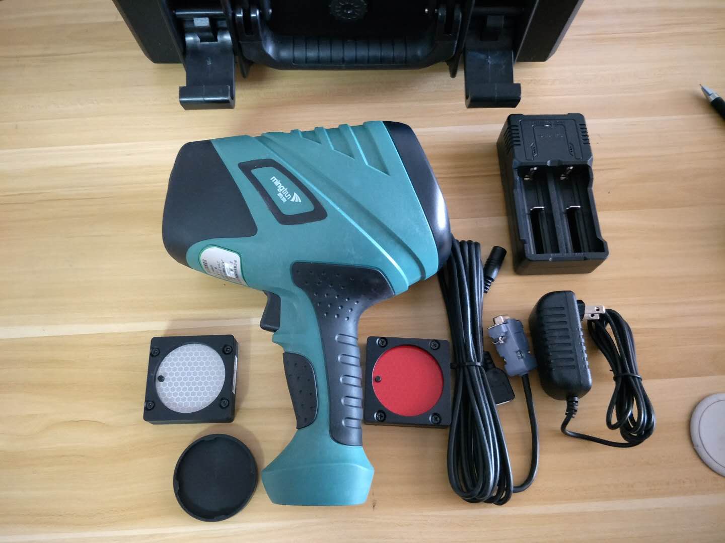 mqn-01逆反系数测量仪 车身反光标识检测仪 反光材料逆反射系数仪