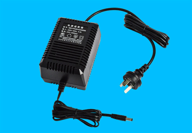 220V 2500mA 线性电源3C/CE认证 24V交流变交流电源适配器