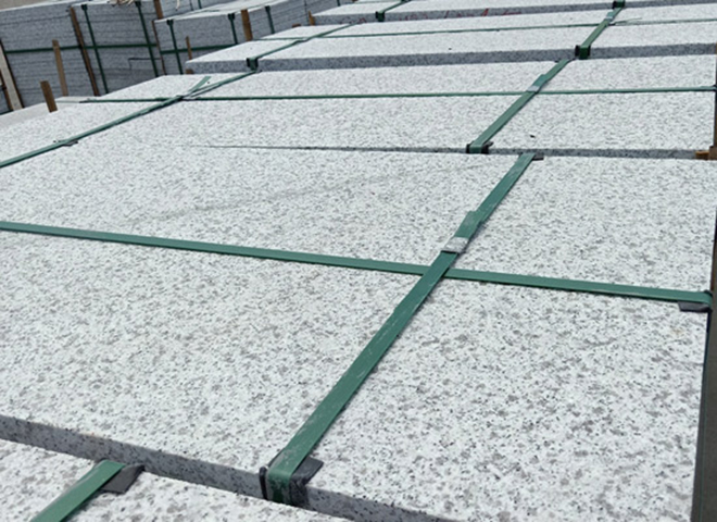 天然花岗岩石材芝麻白干挂产地供应厂家销售