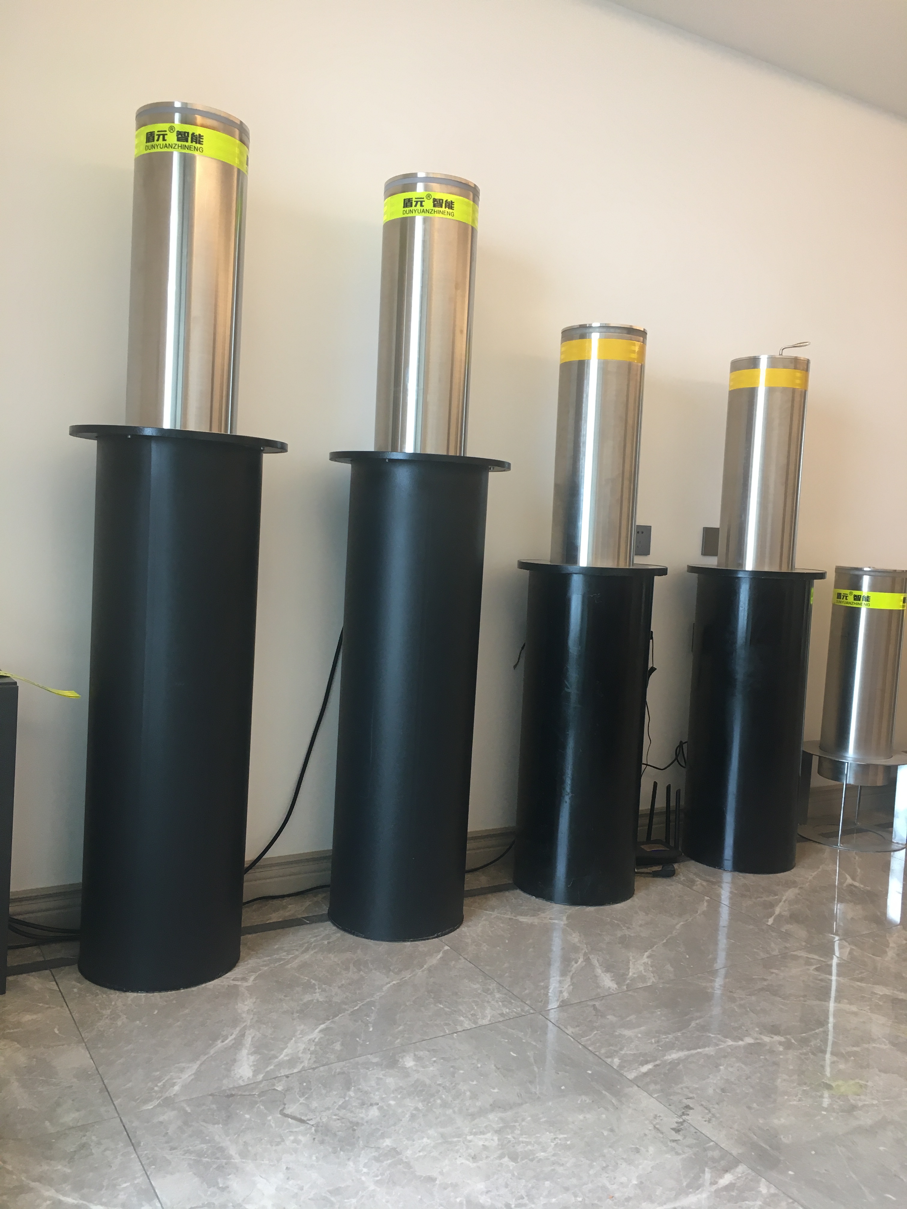 防撞升降柱