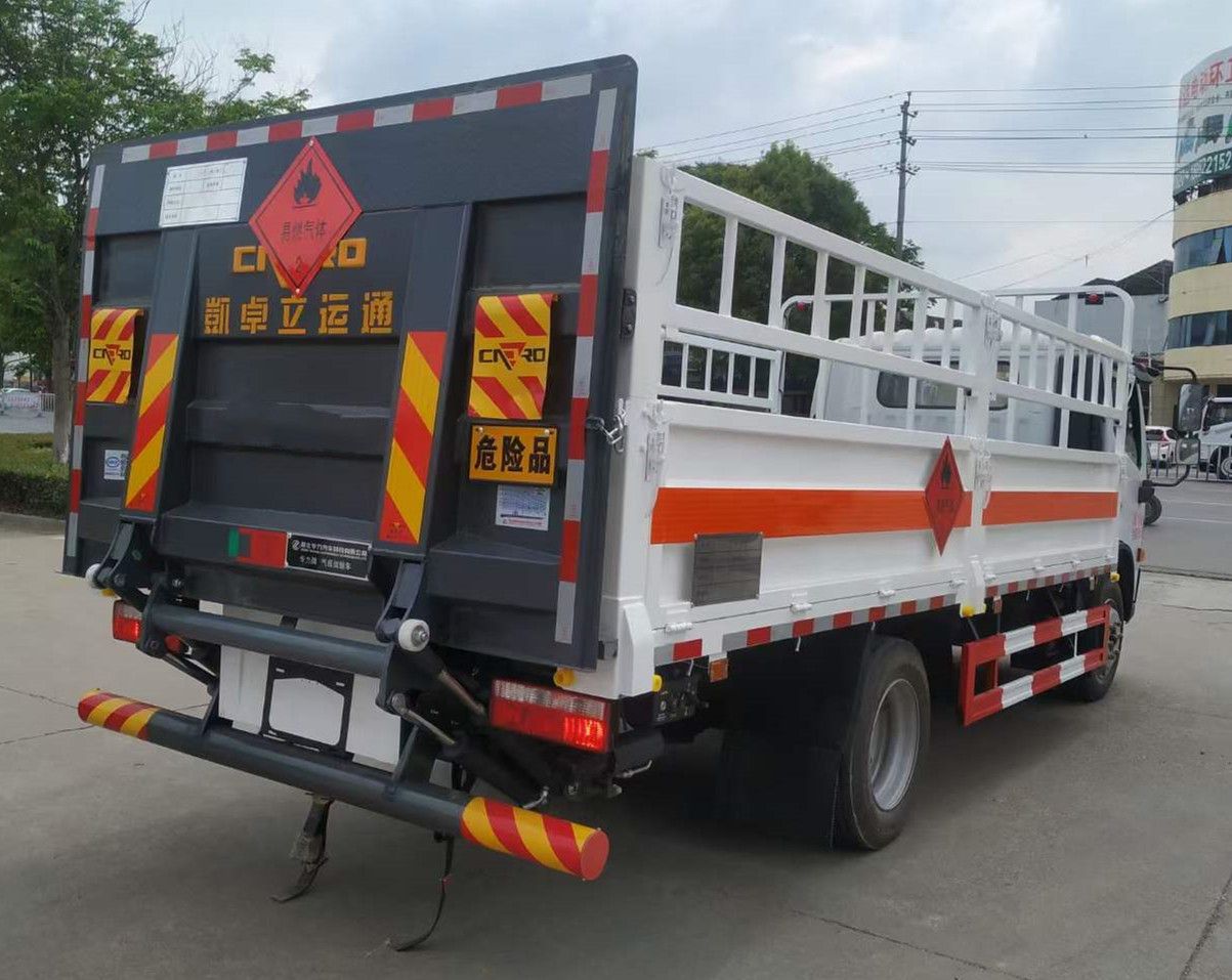 液化气钢瓶运输车高栏危险品车危险品钢瓶运输车