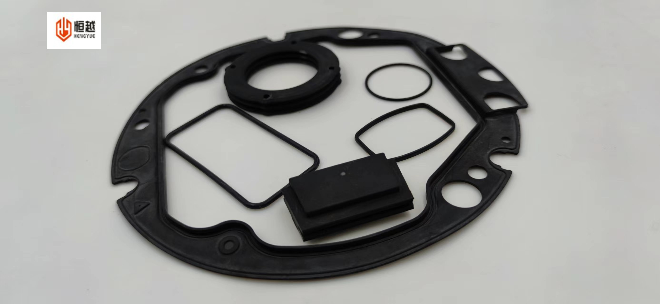 定制硅胶制品塞帽杂件、密封件、硅橡胶制品模具开模加工