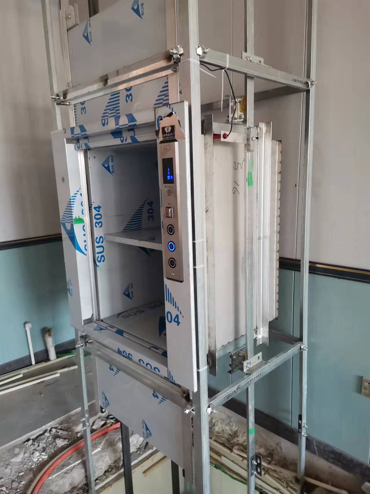 今天就让黑龙江传菜升降机厂家为大家做个简单介绍吧.