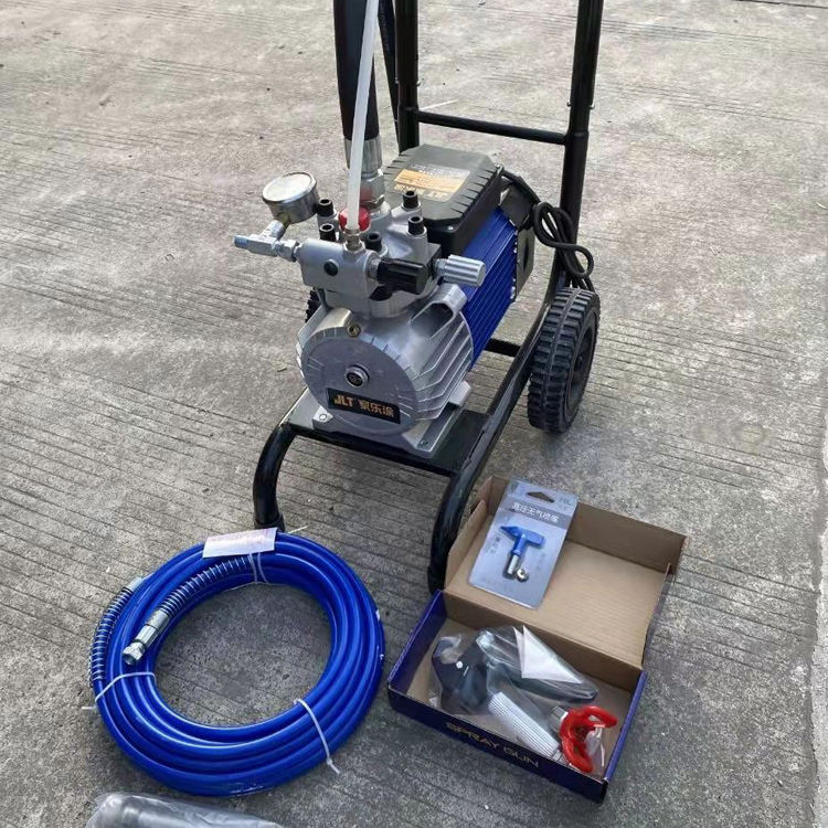 地面喷涂多功能双枪喷涂机 多场景适用高压小型喷涂机