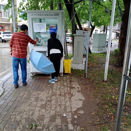 核酸采样小屋一个采样一个人登记