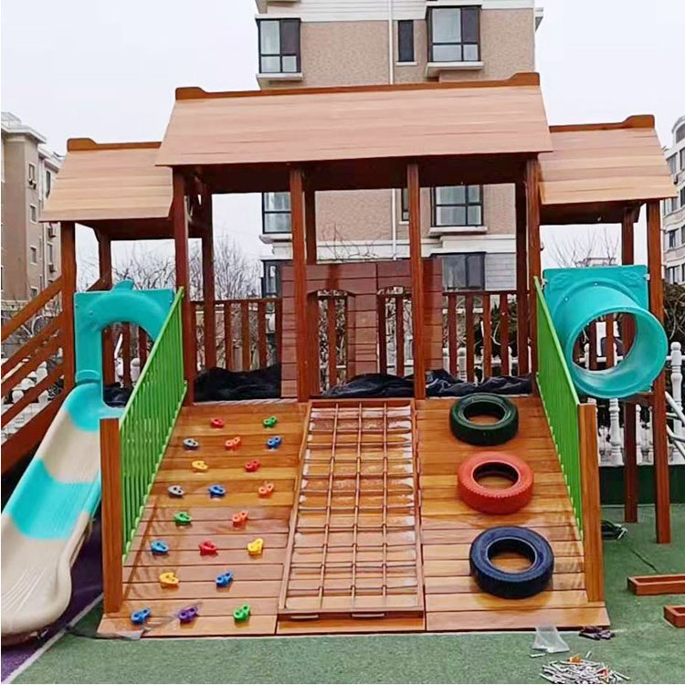 博美幼儿园木质攀爬架室外儿童木制拓展组合攀爬墙游乐设施备
