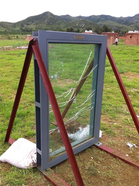 钢制泄爆窗工业泄爆窗化工厂采光型泄压窗