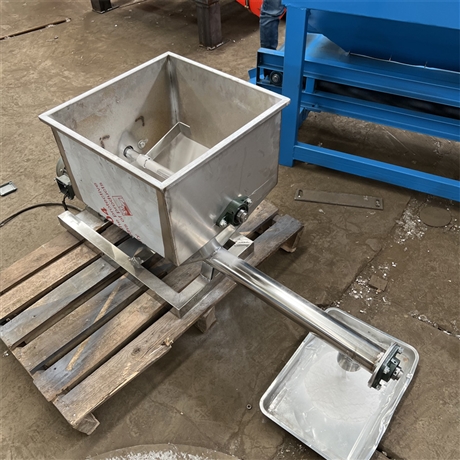 粉面定量螺旋加药机玉米淀粉螺旋添加机zcjb锦辉直供