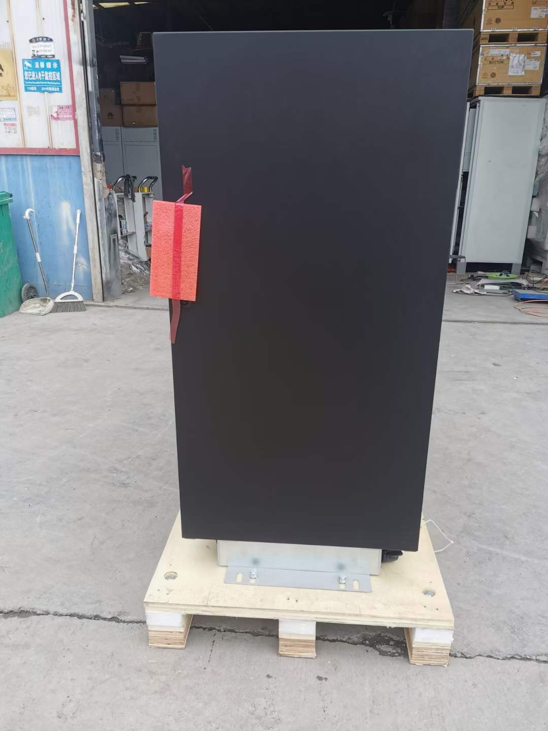 华为FusionCube1000室内存储服务器机柜8U 24U玻璃门机柜