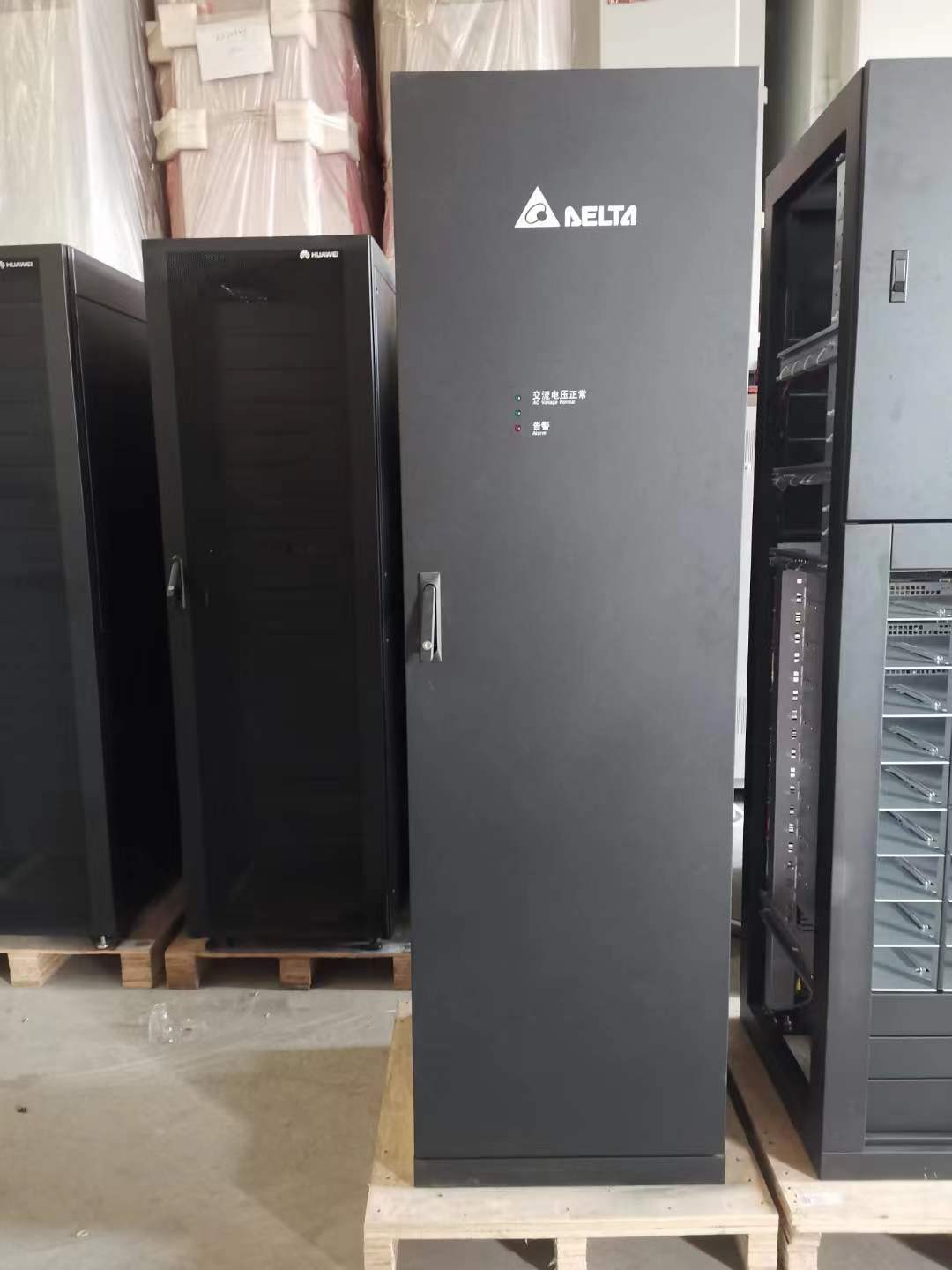 �д��ͨ���ص�Դ ̨�����ʽ��Դ�� DPS6000-48/1006000A����