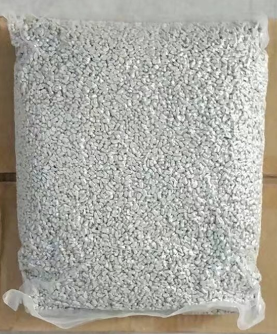 泽轩消泡母料 塑料吸水母粒塑料编织袋包装