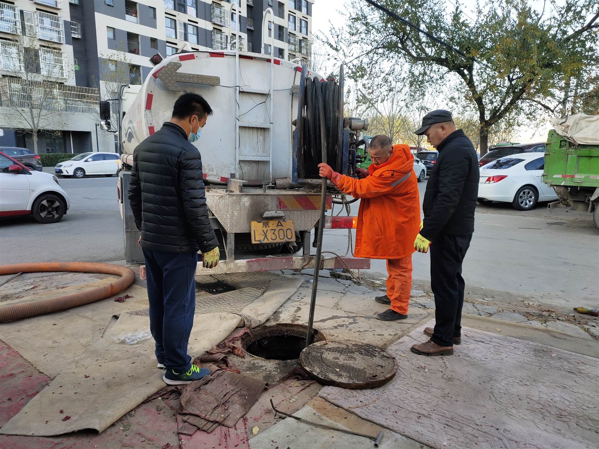 北京管道高压冲洗车出租租赁清洗疏通排污管道排水下水道