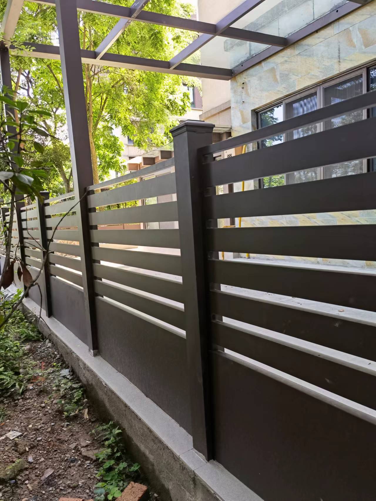 防腐木栅栏木篱笆木质护栏田园碳化木栏栅花园景区木围栏-阿里巴巴