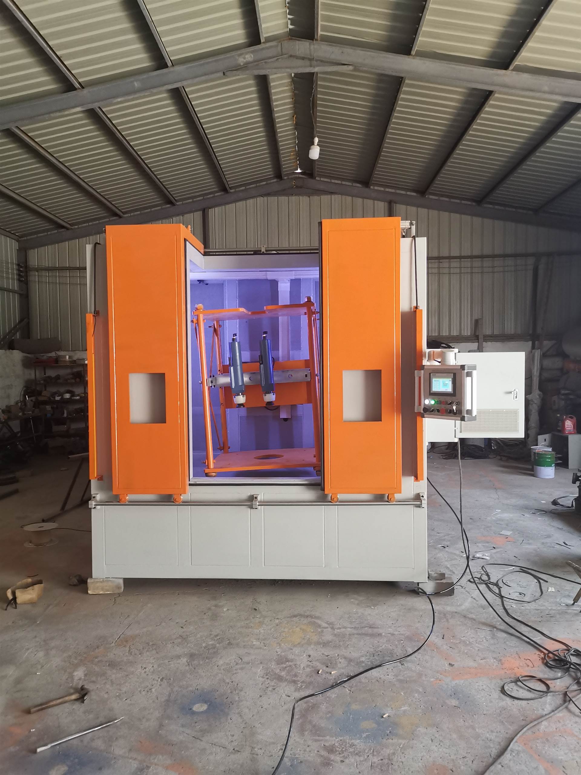 铝合金铸件高频振动落砂机(落芯机),汽车铝合金发动机缸盖高频振动落