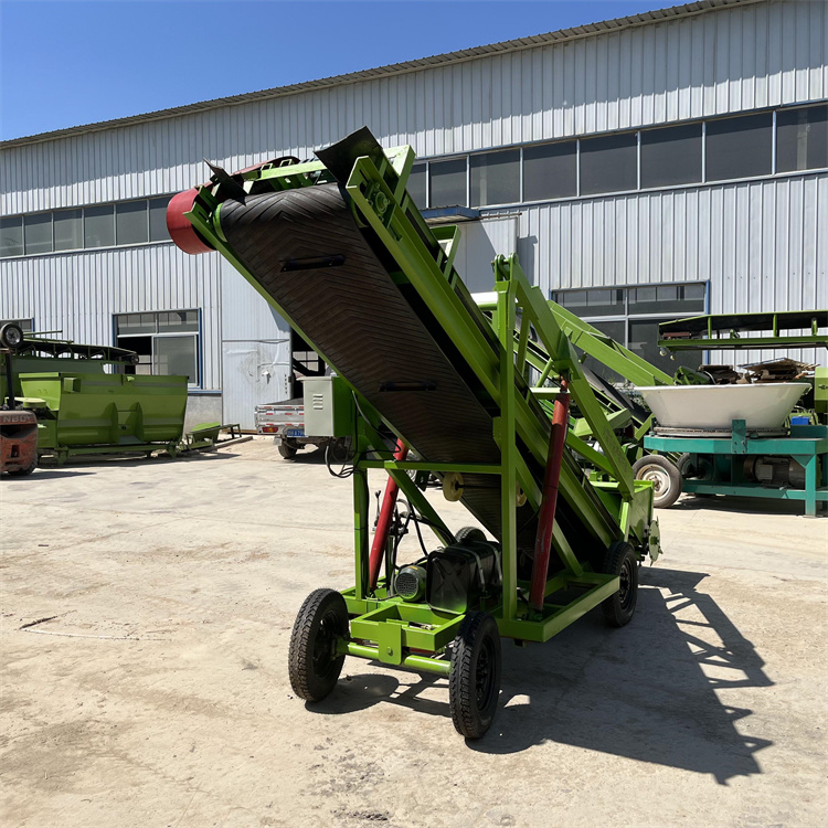 青贮取料机的特点主要有: 1.