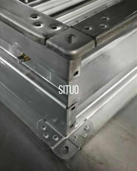 无钉铆接平台 防火阀风阀成套铆接设备 角码铆接机 江苏思拓