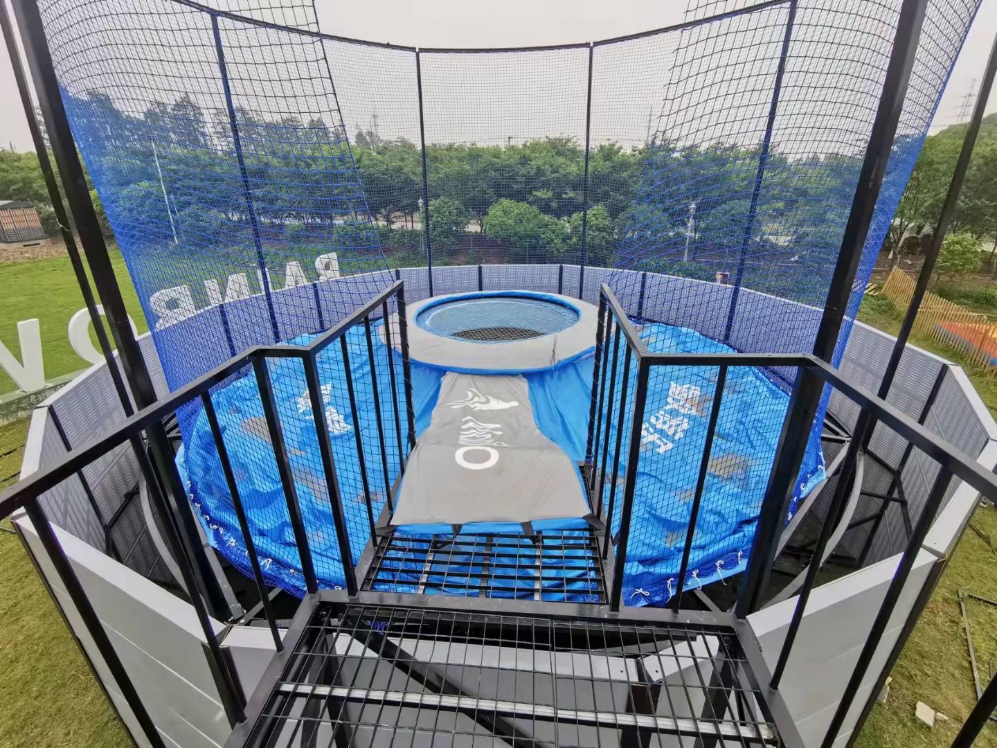 垂直风洞价格景区敞开式垂直风洞户外大型风洞室内风洞体验馆定制