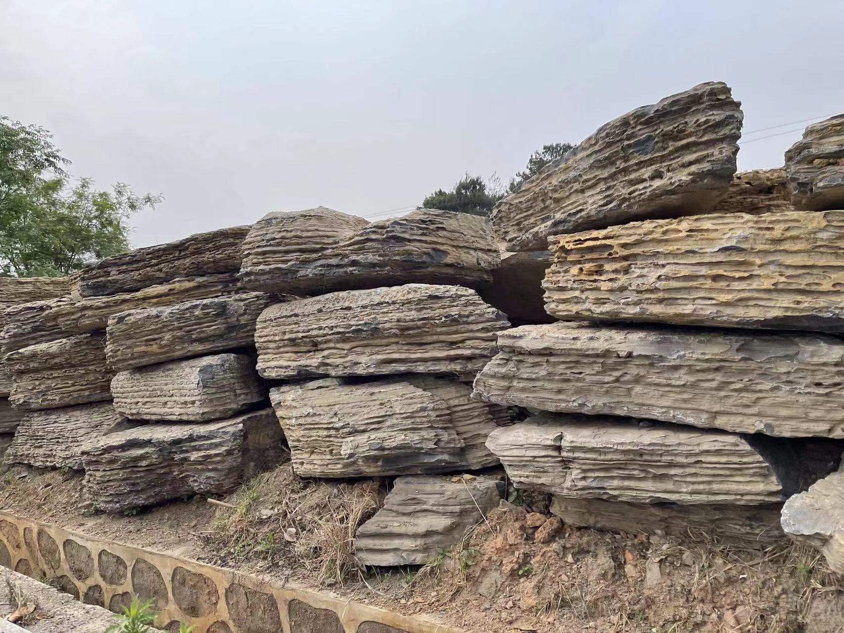 金华园林庭院假山设计千层石景观石