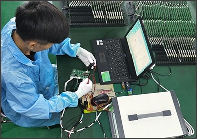 电路板抄板C8051F613新华龙IC程序解码PCBA成品加工生产
