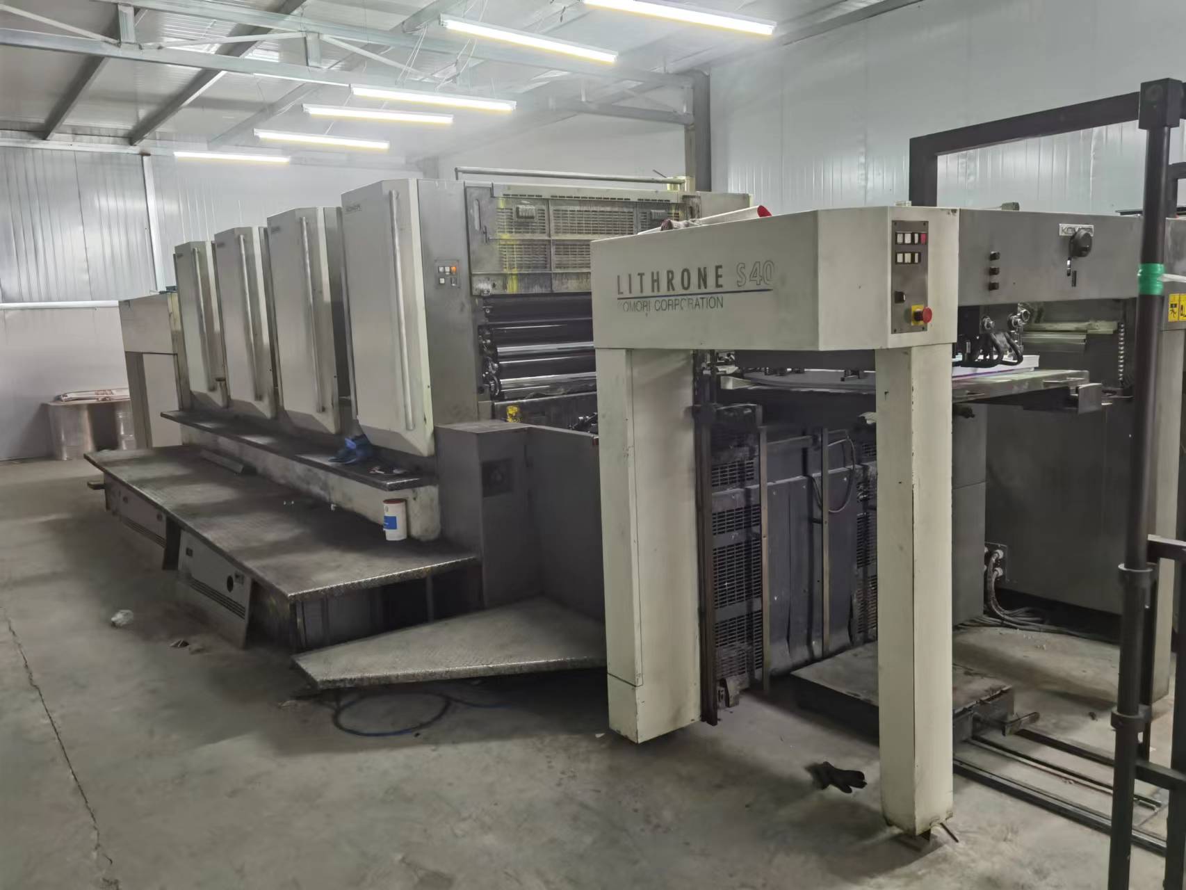 2005年日本小森s40印刷机.