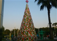 定制创意大型圣诞树
