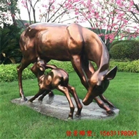 玻璃钢仿铜母子鹿雕塑 公园景观动物雕塑