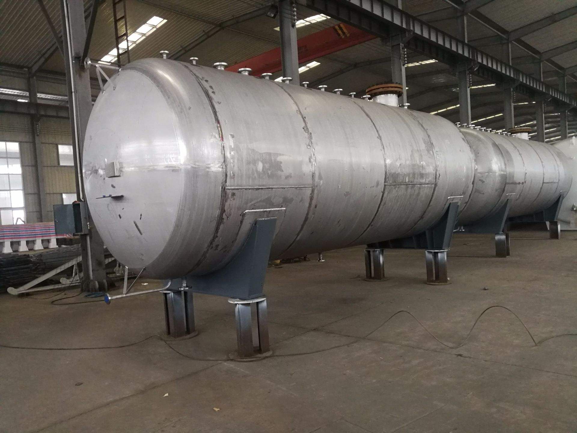 不锈钢储罐 新宏图储罐加工 来图纸定制 材质全价格优 各种储罐